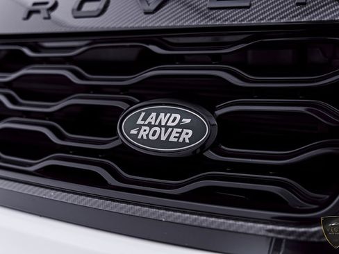 Used 2022 Land Rover Range Rover Sport SVR AWD/4WD image 25