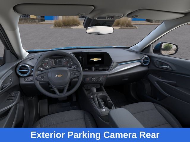 New 2026 Chevrolet Trax LS w/ LS Convenience Package FWD image 16