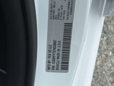 New 2026 RAM 1500 4x4 Crew Cab image 30