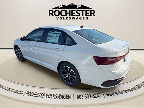 Used 2026 Volkswagen Jetta Sport FWD image 6