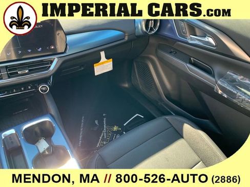 New 2026 Chevrolet Equinox EV LT image 19