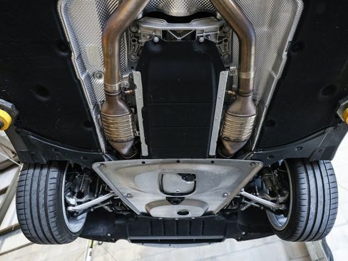 Used 2011 BMW M3 Coupe image 38