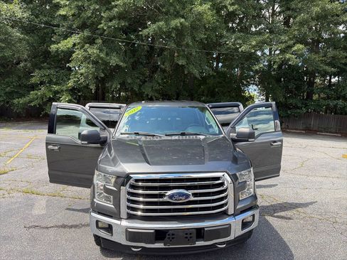 Used 2017 Ford F150 XLT w/ Equipment Group 301A Mid AWD/4WD image 30