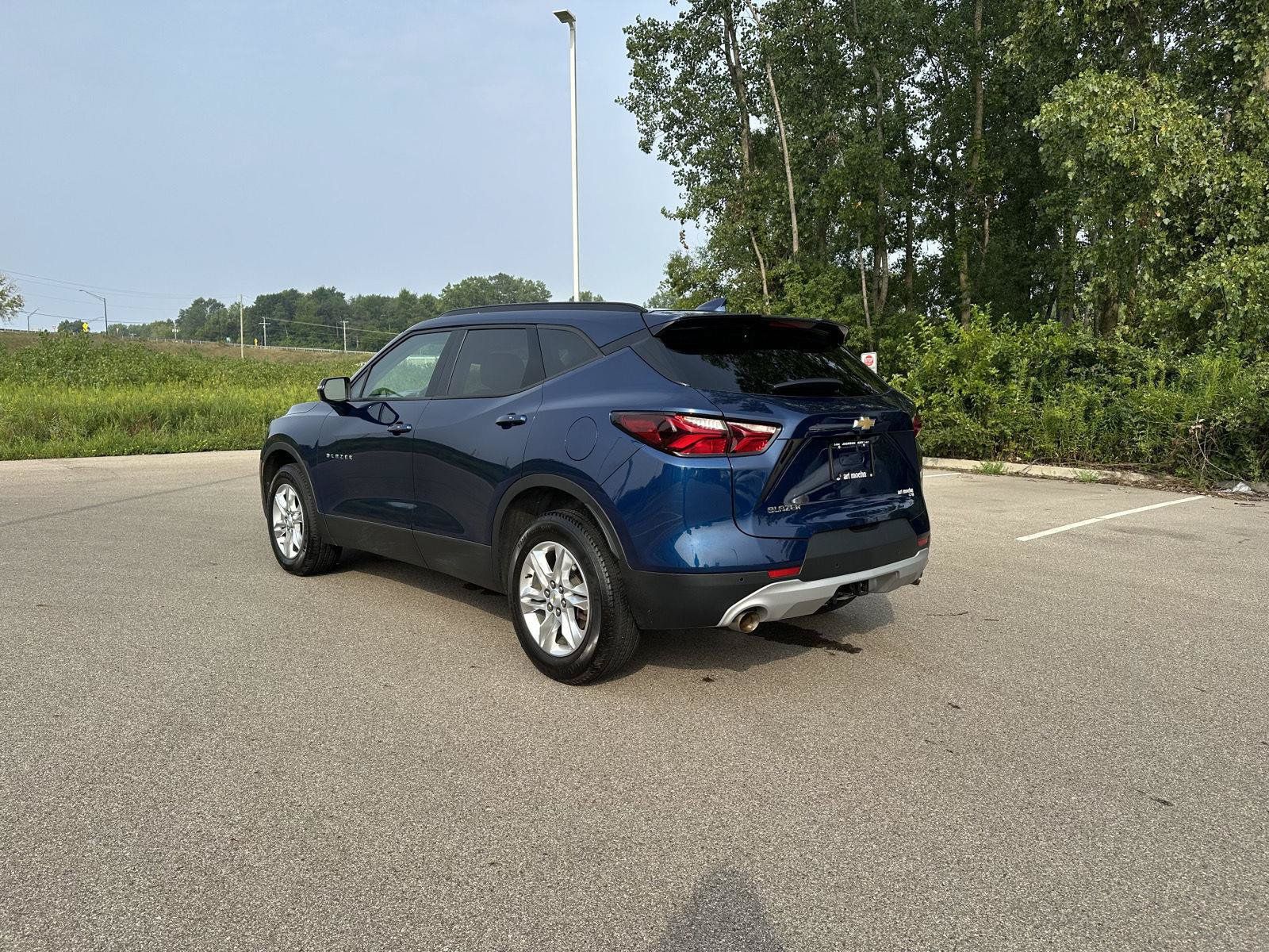 Used 2022 Chevrolet Blazer LT FWD image 3
