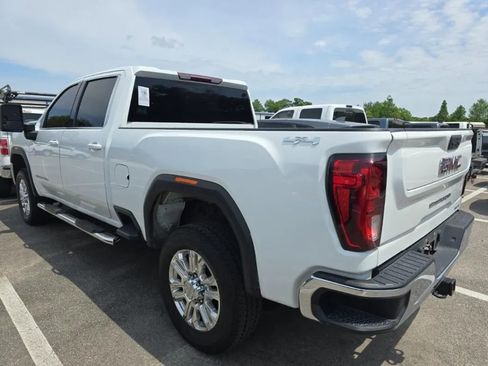 Used 2022 GMC Sierra 2500 SLE AWD/4WD image 2