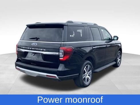 Used 2024 Ford Expedition Limited AWD/4WD image 3