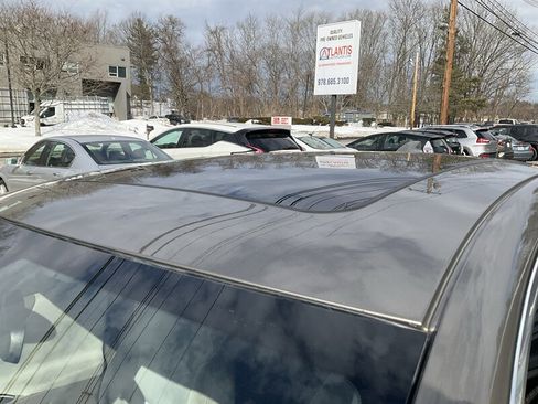 Used 2020 Chevrolet Malibu LT image 9