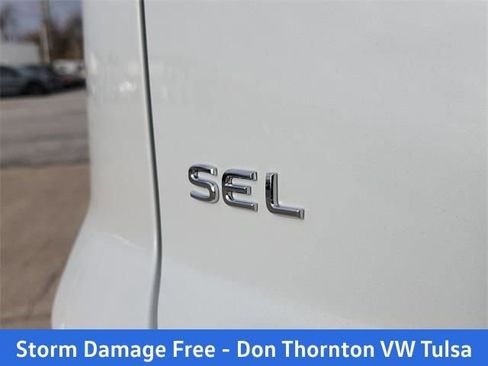 New 2026 Volkswagen Atlas Cross Sport SEL AWD/4WD image 5