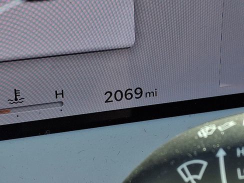 Used 2026 Genesis GV70 2.5T Advanced image 4