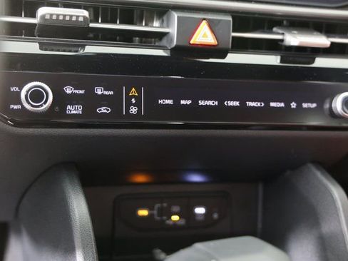 New 2026 Kia Sportage SX FWD image 16