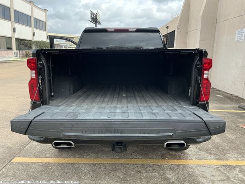 Used 2022 Chevrolet Silverado 1500 Custom Trail Boss image 12