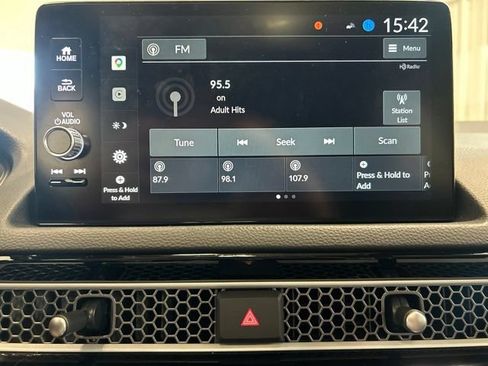 Certified 2025 Honda Civic Sport Touring image 32