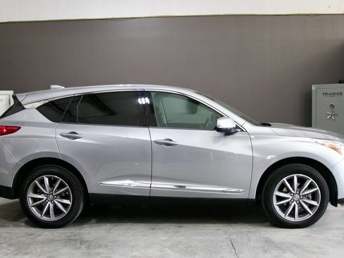 Used 2020 Acura RDX AWD w/ Technology Package image 2