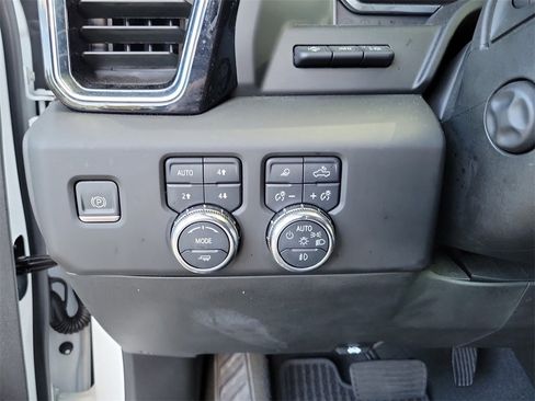 Certified 2023 GMC Sierra 1500 Denali Ultimate image 56