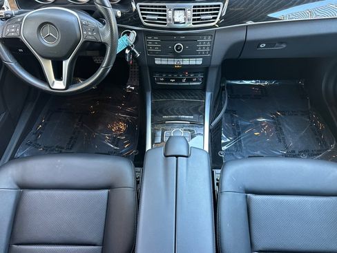 Used 2016 Mercedes-Benz E 350 Sedan image 15