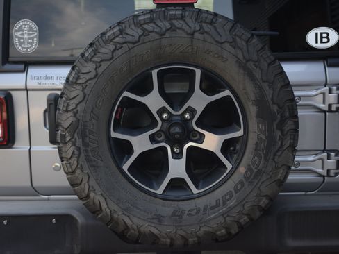 Used 2018 Jeep Wrangler Unlimited Sport AWD/4WD image 35