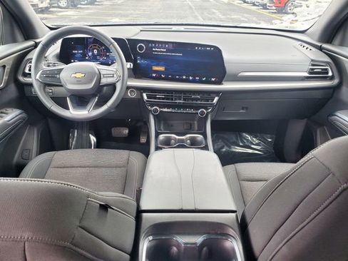 Certified 2024 Chevrolet Traverse LT w/ LPO, Floor Liner Package image 16