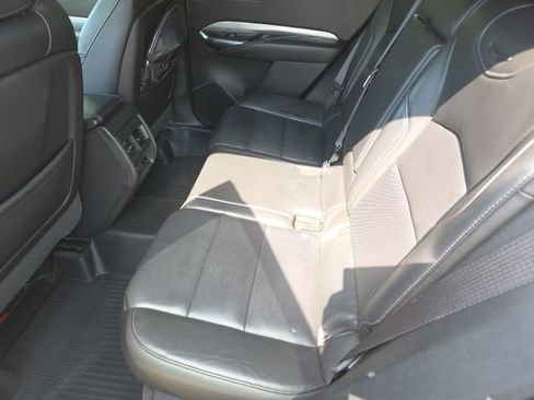 Used 2019 Cadillac XT4 Premium Luxury FWD image 6
