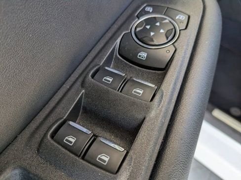 Certified 2024 Ford Edge ST-Line image 21