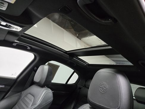 Used 2022 Alfa Romeo Stelvio Quadrifoglio w/ Active Assist Plus Package image 9