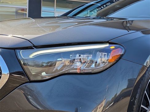 Certified 2025 Mercedes-Benz E 450 4MATIC Sedan image 9