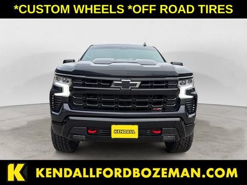 Used 2023 Chevrolet Silverado 1500 LT Trail Boss w/ Convenience Package II AWD/4WD image 2