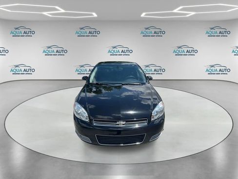 Used 2011 Chevrolet Impala LT w/ Luxury Edition Package FWD image 2