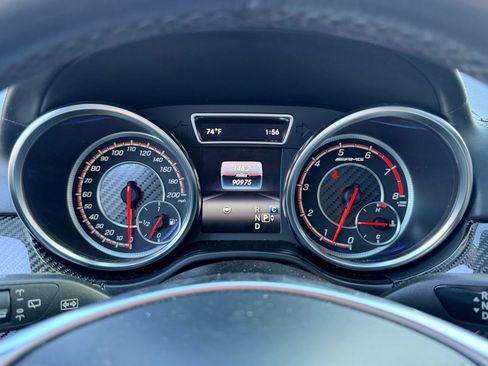 Used 2019 Mercedes-Benz GLS 63 AMG 4MATIC w/ AMG Night Styling Package image 27