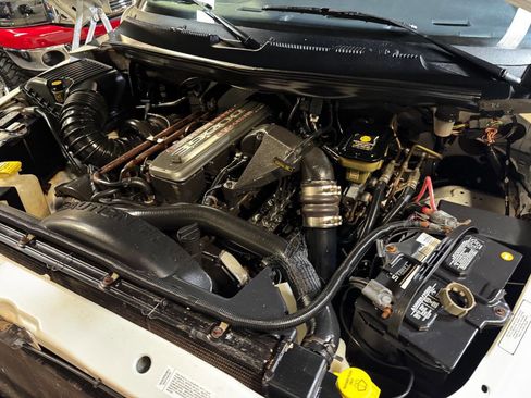 Used 1997 Dodge Ram 3500 Truck 4x4 Regular Cab image 20