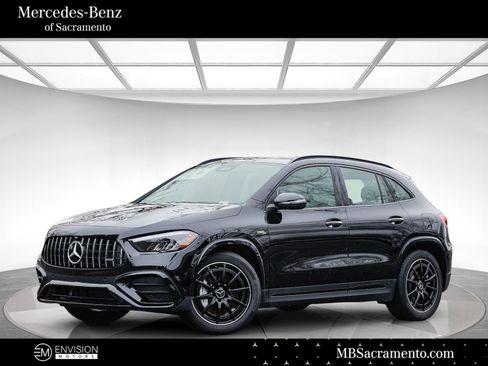 New 2026 Mercedes-Benz GLA 35 AMG 4MATIC image 1