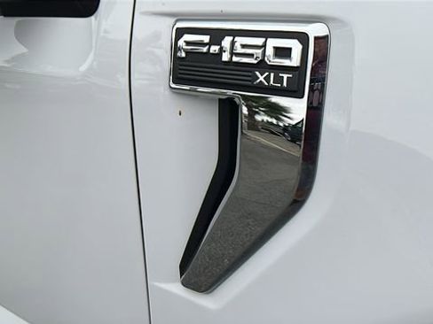 Used 2022 Ford F150 XLT w/ Equipment Group 301A Mid AWD/4WD image 9