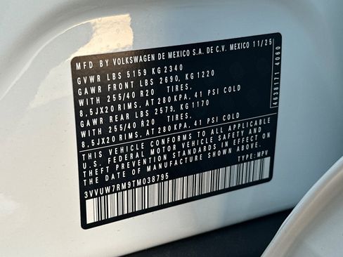 New 2026 Volkswagen Tiguan SEL R-Line image 29