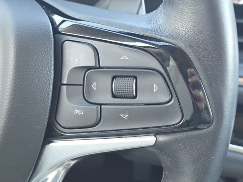 Used 2022 Buick Enclave Avenir w/ Avenir Technology Package image 32