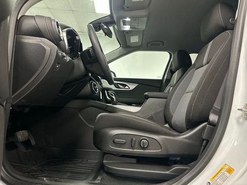 New 2026 Chevrolet Blazer LT image 17