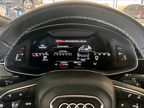 Used 2021 Audi SQ8 Prestige w/ Prestige Package AWD/4WD image 23