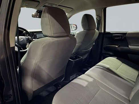 Used 2019 Toyota Tacoma SR5 image 63