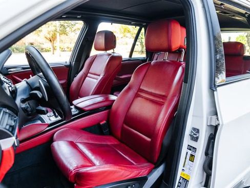 Used 2012 BMW X5 M image 4