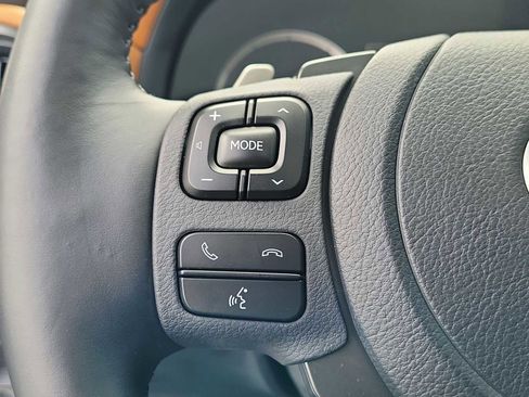 Used 2024 Lexus IS 300 w/ Premium Package image 21