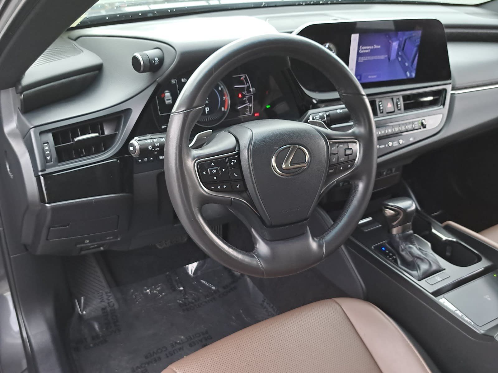 Used 2023 Lexus ES 350 w/ Premium Package FWD image 16