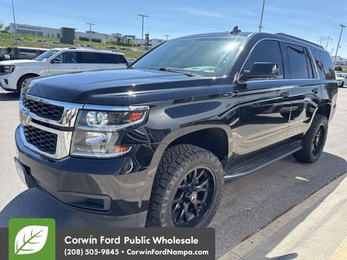 Used 2019 Chevrolet Tahoe LT AWD/4WD image 3