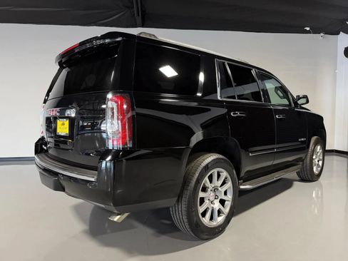 Used 2015 GMC Yukon Denali w/ Open Road Package AWD/4WD image 4