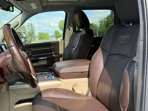 Used 2017 RAM 1500 Laramie Longhorn AWD/4WD image 13