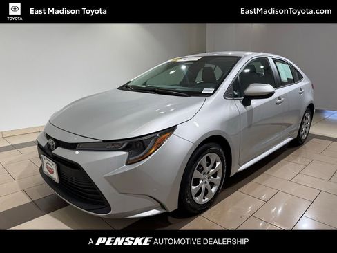 Certified 2023 Toyota Corolla LE image 1