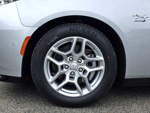 New 2025 Dodge Charger R/T w/ Sun & Sound Package image 9