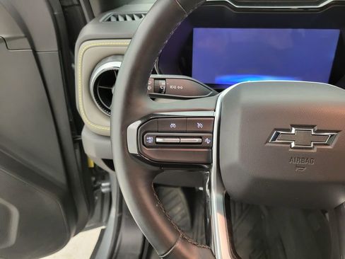 Certified 2025 Chevrolet Colorado ZR2 w/ Technology Package AWD/4WD image 6
