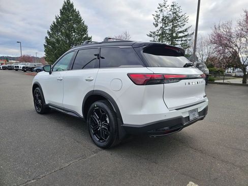 New 2026 INFINITI QX60 Sport w/ Dark Cargo Package image 5