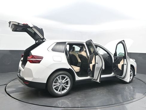 Certified 2025 BMW X3 xDrive30i w/ Premium Package image 49