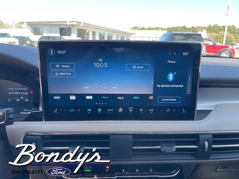 Used 2024 Lincoln Corsair FWD image 5