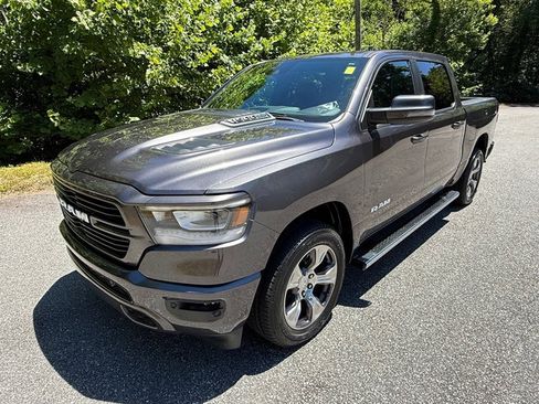 Used 2023 RAM 1500 Laramie AWD/4WD image 2