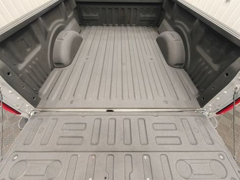 Used 2018 Ford F150 XLT w/ Equipment Group 301A Mid AWD/4WD image 21